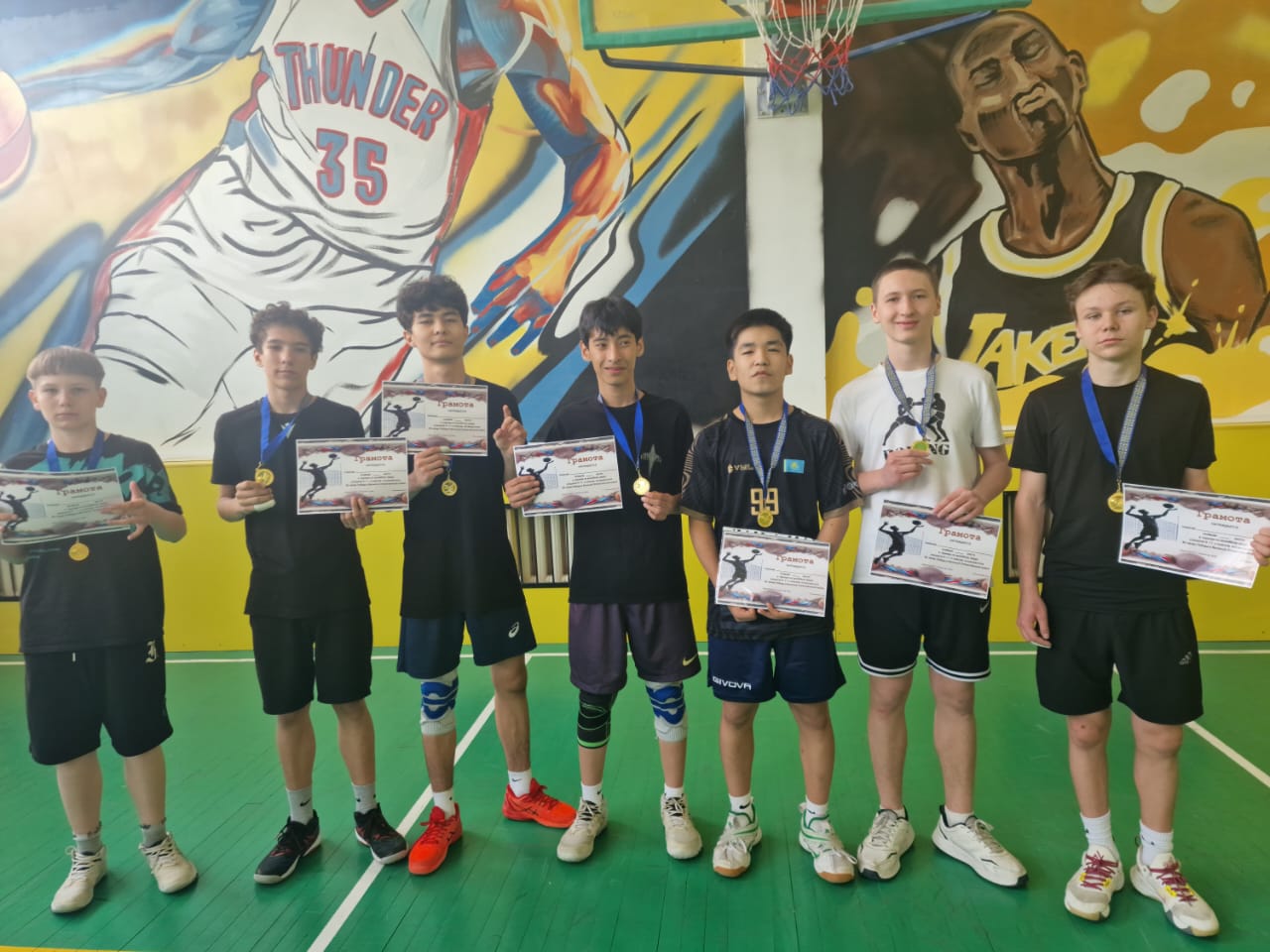 24 апреля 2025 года состоялся районный турнир по волейболу, приуроченный к 80-летию Победы в Великой Отечественной войне. В соревнованиях приняли участие команды из разных школ района.